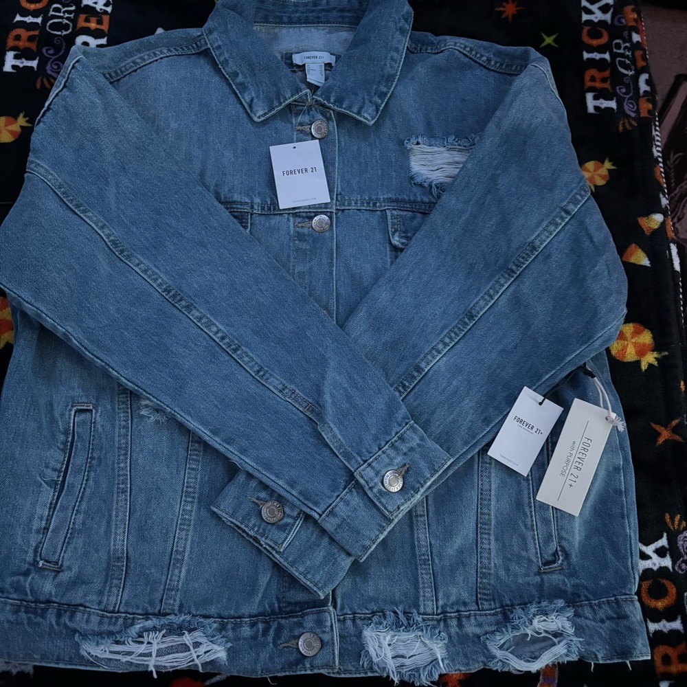 🖤2 for $12🖤 Forever 21 Plus Size Distressed Blue Denim Jean Jacket